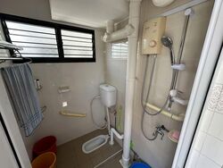 Blk 214 Bedok Town Centre (Bedok), HDB 3 Rooms #569319461